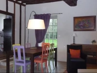 La Maison dГ  CГґtГ© 