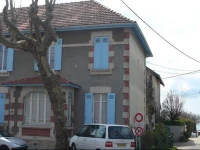 Les Flots Bleus 