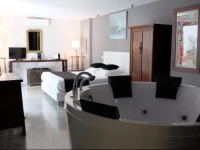 Be Loft B&B Pool & Spa 