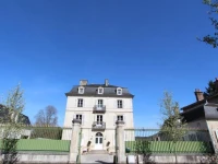 Au petit chГўteau 