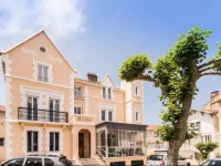 Hotel Anjou 