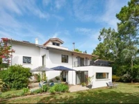 Maison Arbolateia 