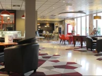 Golden Tulip Marne la VallГ©e - Val dEurope 