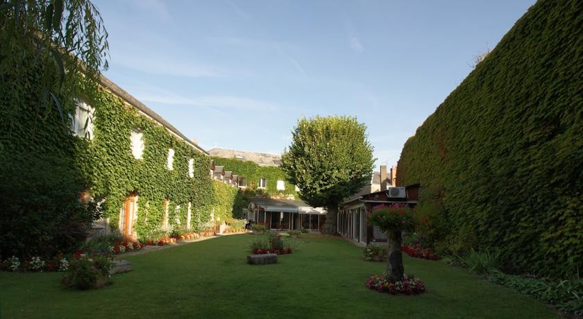 Inter Hotel - Restaurant le Val de Loire 