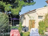 Holiday home Chateauneuf De Gadagne with Outdoor Swimming Pool 432 