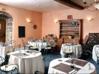 Logis de LEurope Restaurant Le Cepage 