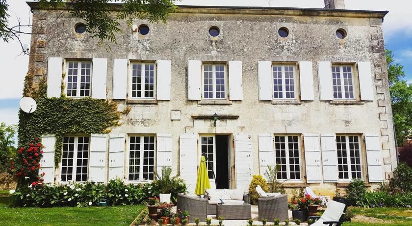 Chateau Des Granges 