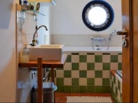 Houseboat Amsterdam 7 persons with motorboat for trips A140 