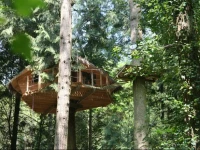 Cabanes Tyroliennes du Domaine des Ormes 