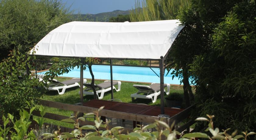 Chambre d`hotes Caseddu Di Poggiale 