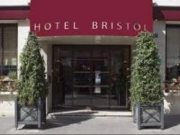 Le Bristol 