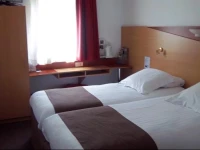 Kyriad Hotel Cannes Mandelieu 