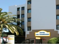 Hotel les Tourrades 2*