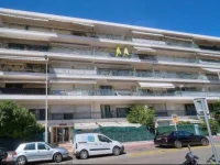 Renovated apartment with terrace 