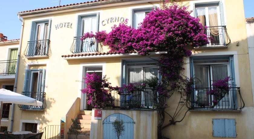 Hotel Cyrnos 