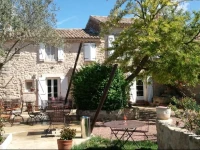 A la Maison dHГґtes 