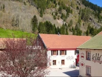 HГґtel-Restaurant Du Val Joli" 