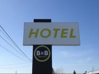 B&B HГґtel Pau Lescar 