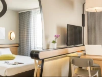 Aparthotel Adagio Access Paris Massy Gare 
