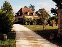 Logis Hostellerie Le Vert 