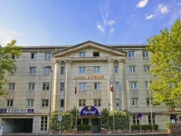 Kyriad Hotel Montpellier Centre Antigone 