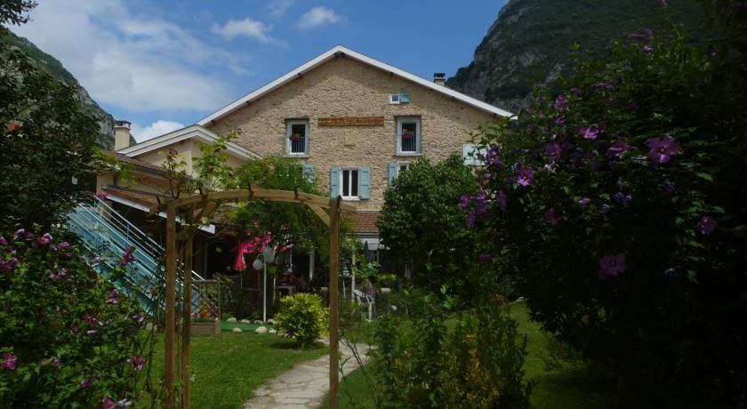 La petite auberge de niaux 