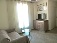New 1 bedroom apt place Garibaldi 