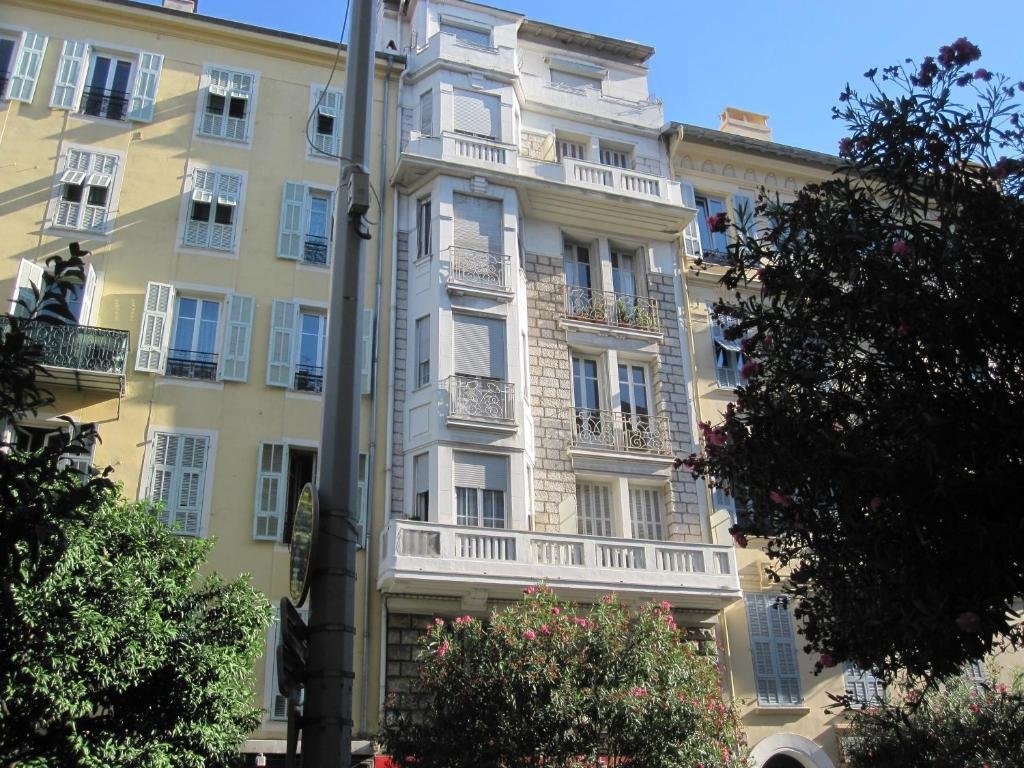 Appartement Au Centre De Nice 