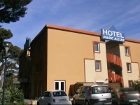 Brit Hotel Parc Azur 