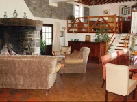 Maison dHГґte la Grange aux Ayres 