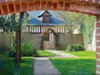 Le Fond de la Cour 