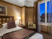 Best Western Mercedes Arc de Triomphe 