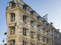 Le Saint Hotel Paris 