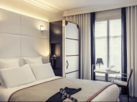Mercure Paris St Lazare Monceau 