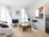 Montmartre Apartment 
