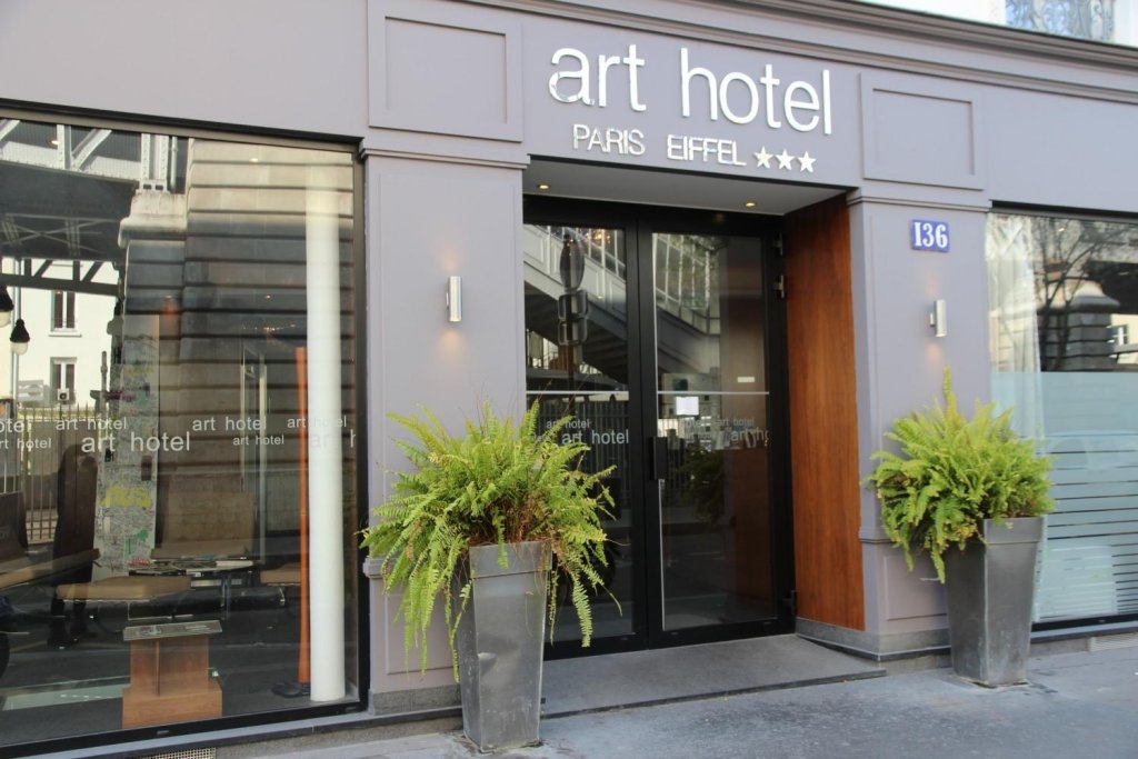 Art Hotel Eiffel 3*