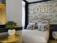 Hotel de Neuve by Happyculture 