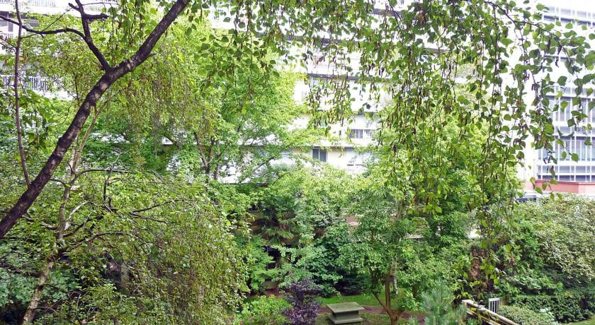Apartment Paris I 