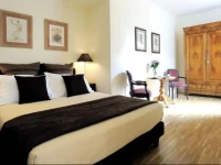 Appartements Caumartin 64 