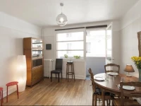 Lovely Goncourt Apartment 