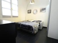 Silver Black Flat 