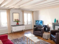 Splendid and Calm Apartment Rue Sainte-Anne 