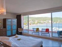 Le Golfe, Piscine & Spa Casanera 