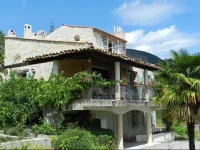 Villa PГ©tronille 