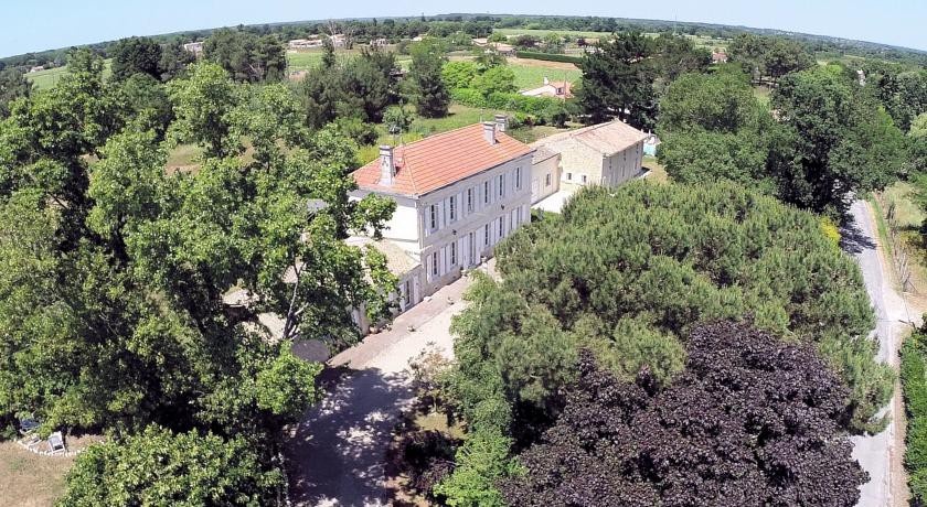 Le Manoir Lacustre MГ©doc wine 