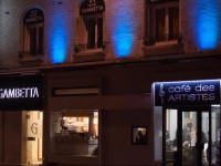 HГґtel Gambetta - CafГ© Des Artistes