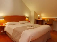 Kyriad Rennes Nord Hotel 