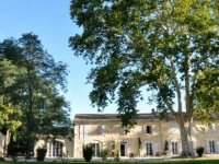 Le 7 Mas ProvenГ§al 