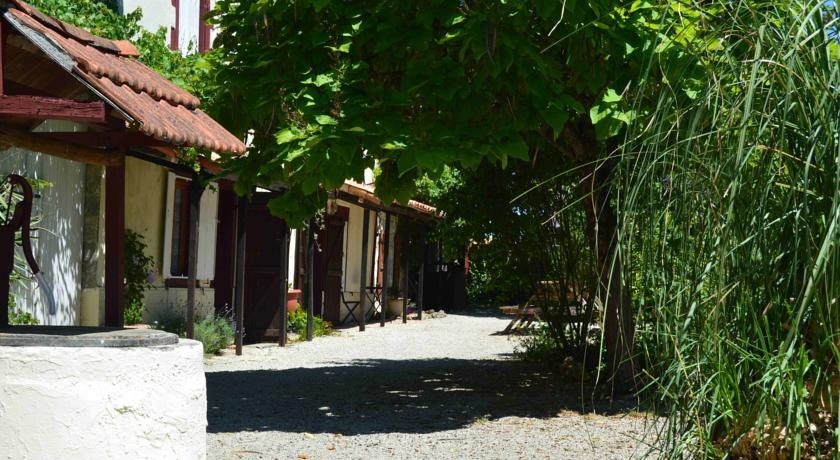 Le Quereau Cottages 
