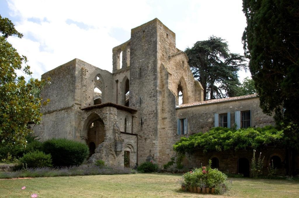 Abbaye De Villelongue 